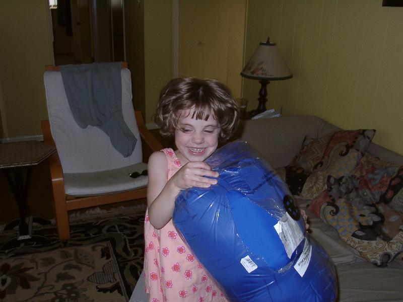 Jordan got her own sleeping bag, and was very happy!