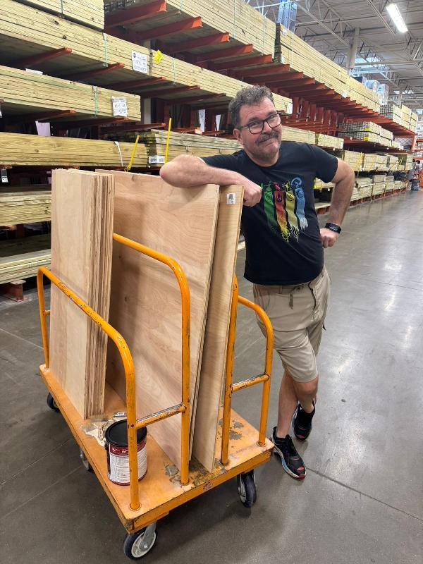 Cart full o' plywood
<br/>
<br/>
