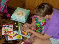 Mama and Jordan do puzzles
