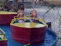 Enzo's birthday - Boats are funny