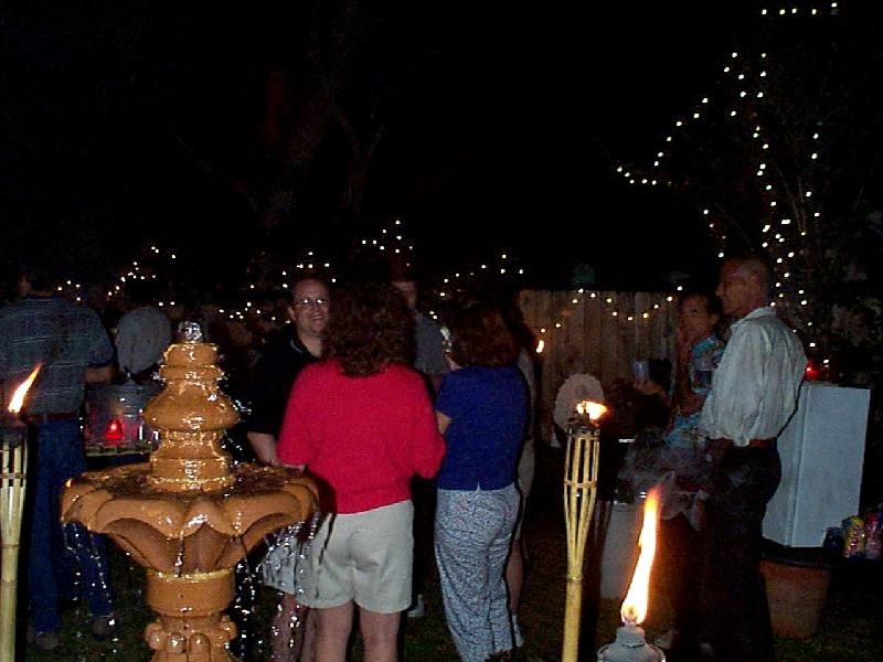 much mingling near the fountain