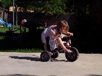 another way to put two girls on a trike