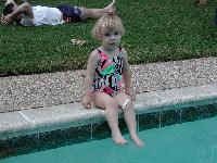Jada sitting