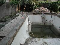 Applying tile