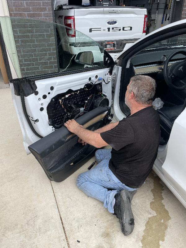 Replacing cracked window glass in the Tesla 