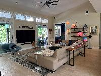 Living room all clean and ready 