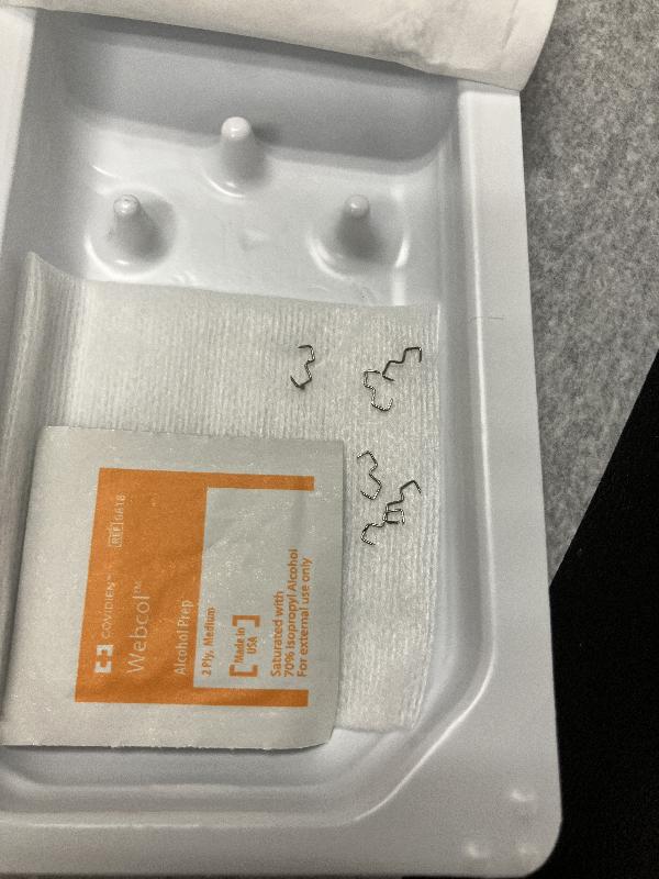 Staples after the removal. 