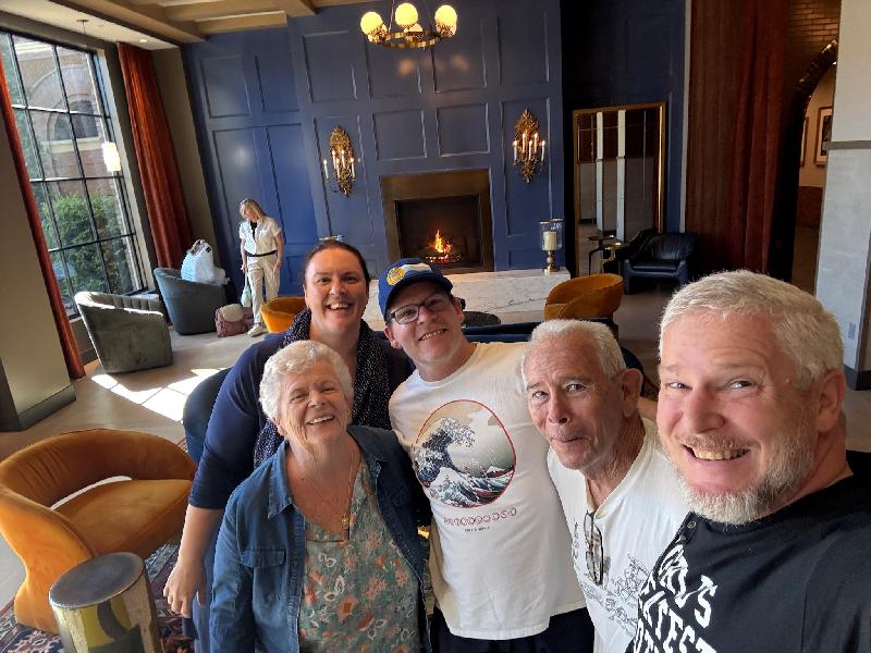 @KatieRaver, @ScottDonie, @JudyDonie and @RolDonie