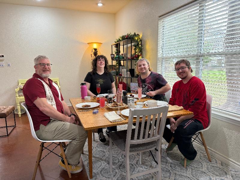 @LeeDonie, @JordanDonie, @UnknownPerson and @SteveDonie