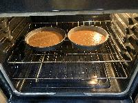 Making a cake for Lee and Nico to come over 