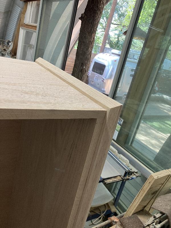 base trim 